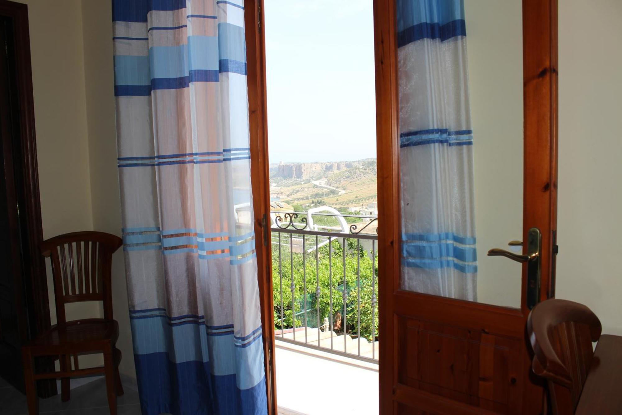 Raggio Di Sole Bed & Breakfast Macari Dış mekan fotoğraf